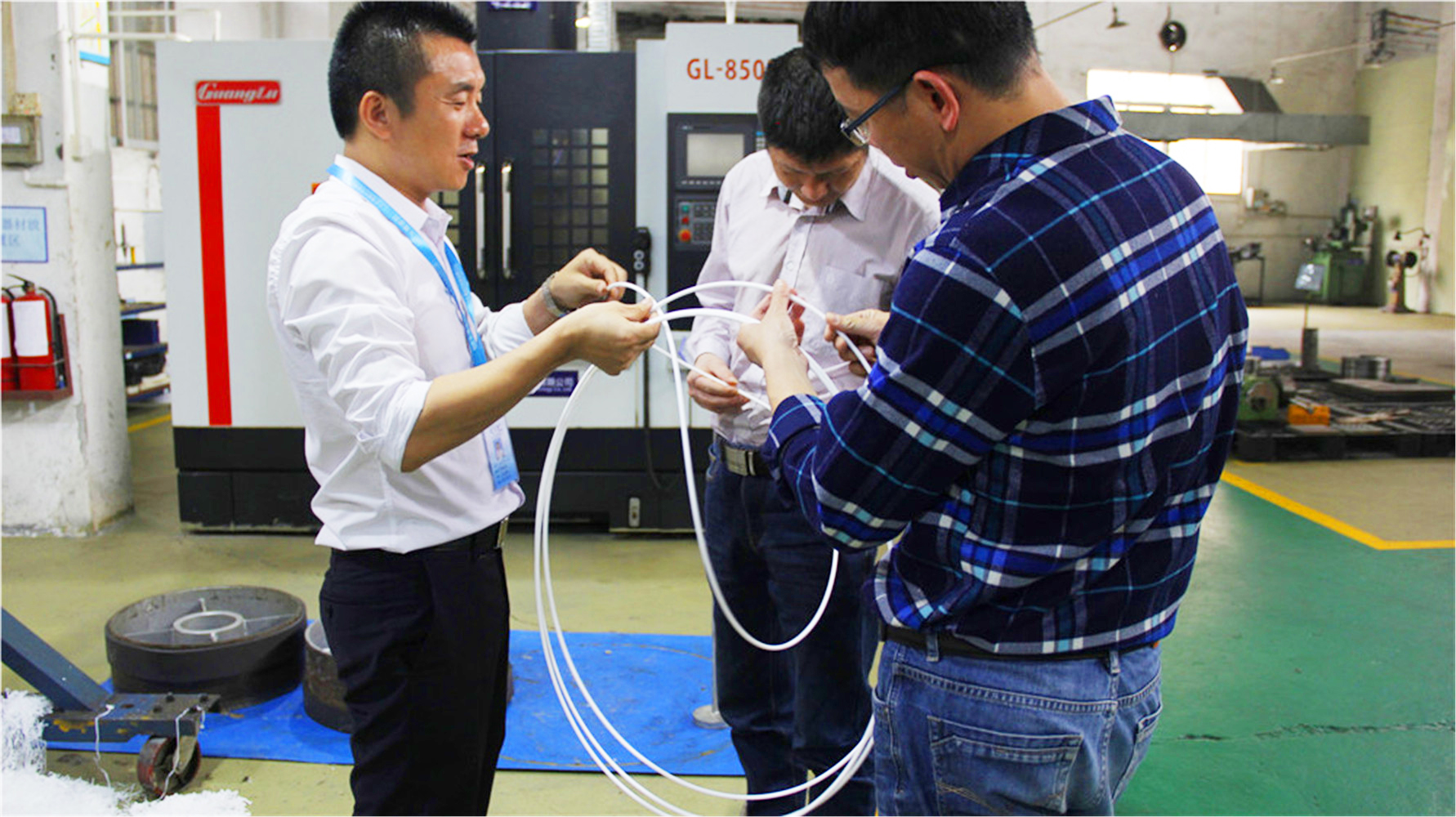 悠米游戏中心安卓版公司的密封件生产车间