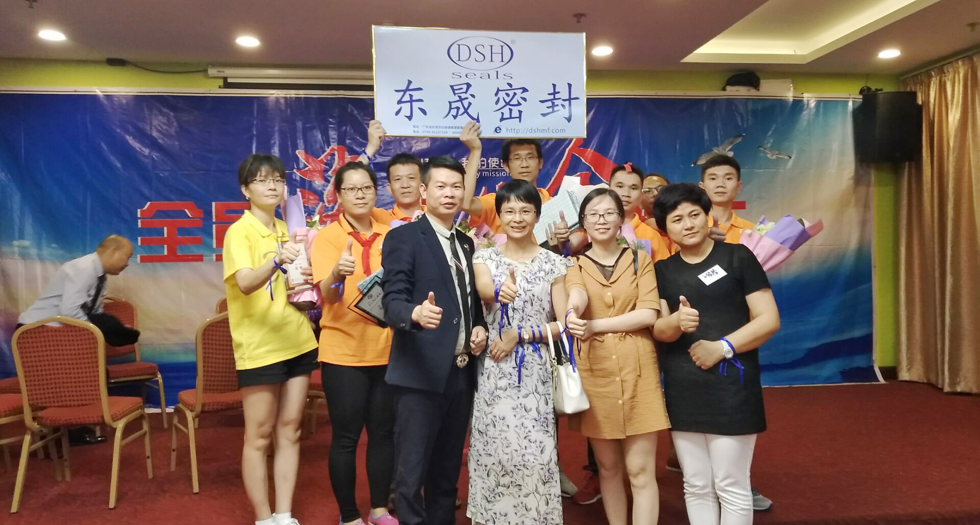 高效执行管理团队小优米app人合照